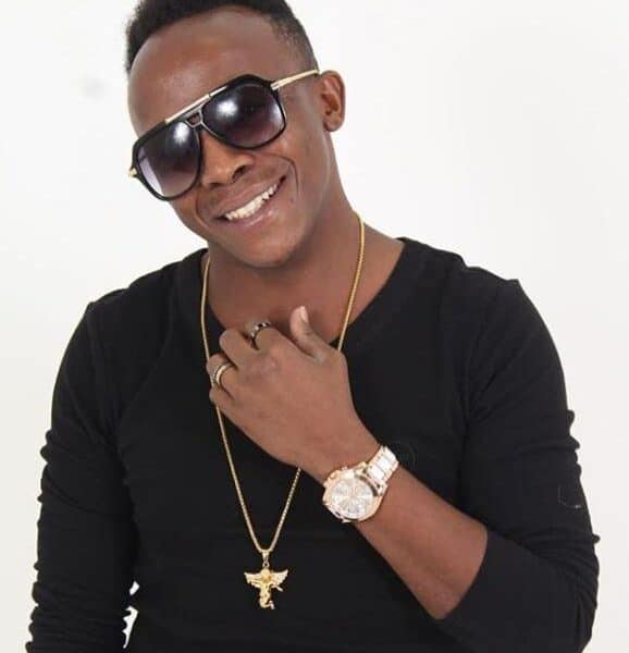 papa_dennis-578x600 relax 103 fm
