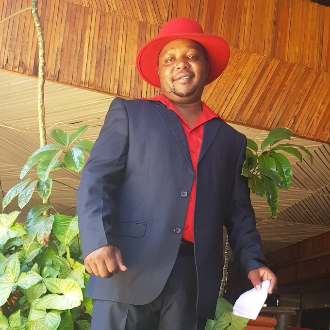 muigai wa njoroge muigai wa njoroge posing for a photo
